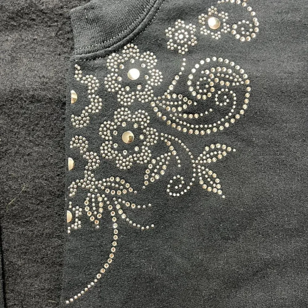 Vintage Grandma Cardigan Sweatshirt - Picture 2 of 4